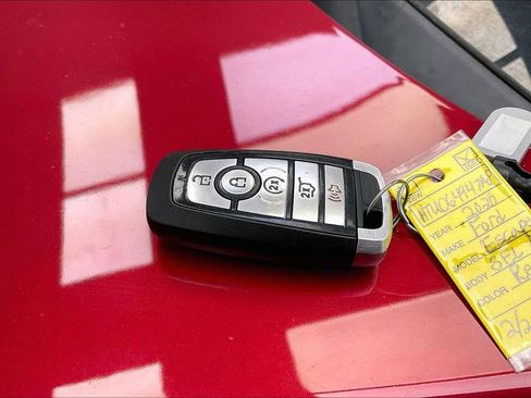 Used 2020 Ford Escape SEL image 7