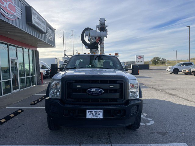 Used 2016 Ford F550 4x4 Regular Cab Super Duty image 10