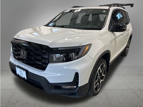 Used 2022 Honda Passport Elite image 1