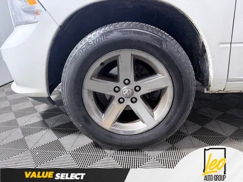 Used 2017 RAM 1500 Express AWD/4WD image 20