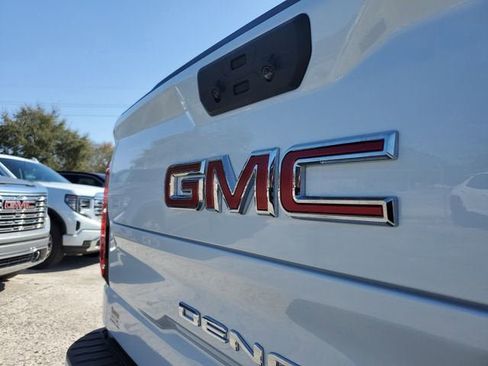 New 2026 GMC Sierra 1500 Denali w/ Denali Reserve Package image 7