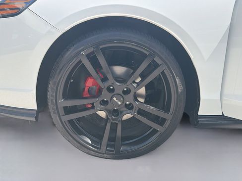 Certified 2023 Honda Accord EX image 37