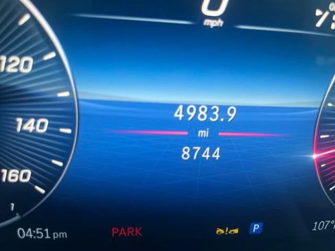 Used 2025 Mercedes-Benz GLS 450 4MATIC image 27