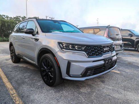 Used 2022 Kia Sorento SX AWD/4WD image 6