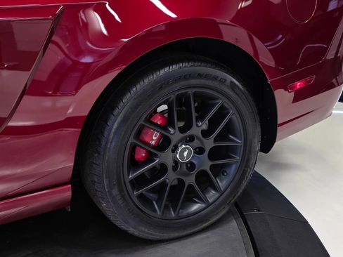 Used 2014 Ford Mustang GT Premium w/ Comfort Package RWD image 41