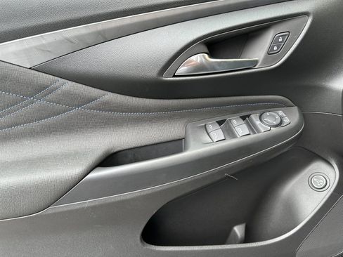 New 2026 Buick Envista Sport Touring w/ Convenience II Package FWD image 11