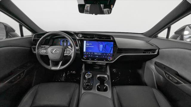 Used 2023 Lexus RZ 450e Premium w/ Technology Package AWD/4WD image 26