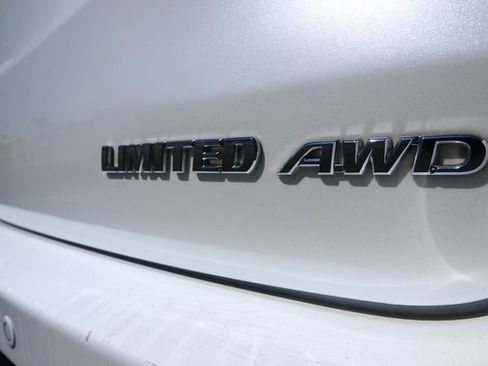 Used 2016 Toyota Highlander Limited image 28