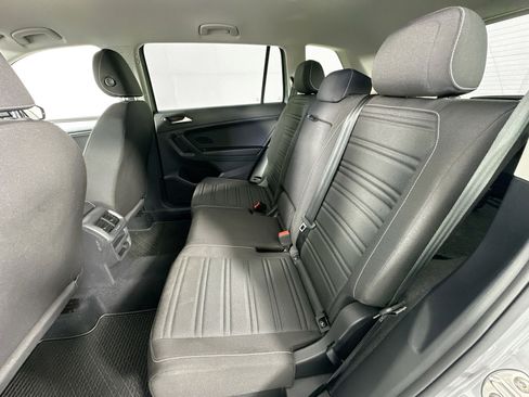 Used 2022 Volkswagen Tiguan S image 23