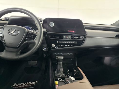 Used 2023 Lexus ES 350 w/ Premium Package image 24