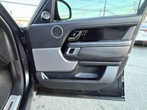Used 2019 Land Rover Range Rover Long Wheelbase Supercharged image 34