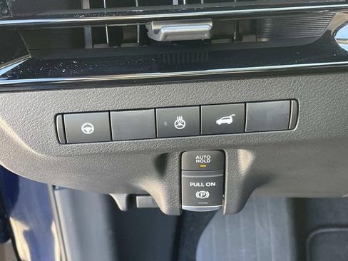 Certified 2025 Nissan Murano SL image 19