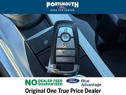 Certified 2022 Ford Explorer XLT w/ Equipment Group 202A image 13