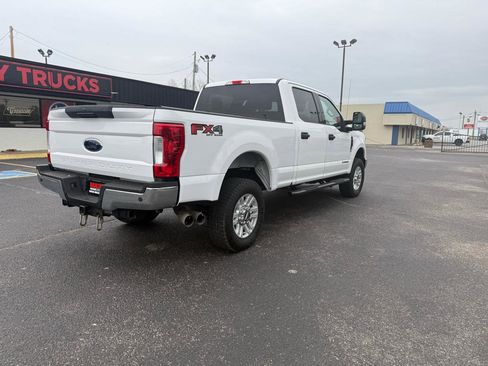 Used 2019 Ford F250 XLT w/ XLT Value Package AWD/4WD image 4
