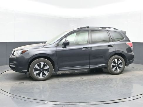 Used 2018 Subaru Forester 2.5i Premium image 6