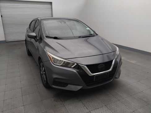 Used 2021 Nissan Versa SV image 14