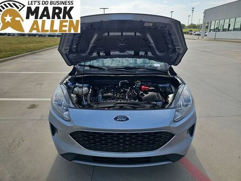 Used 2022 Ford Escape SE FWD image 29