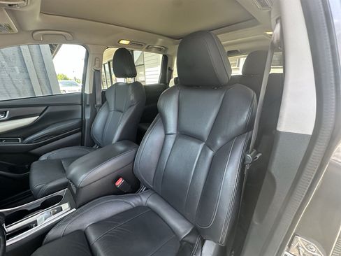 Used 2019 Subaru Ascent Limited w/ Popular Package #3 AWD/4WD image 56
