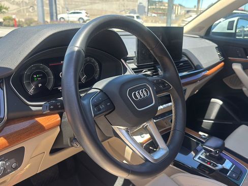 Used 2023 Audi Q5 e Premium Plus AWD/4WD image 24