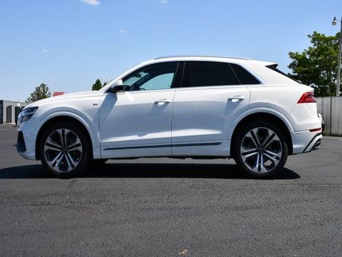 Used 2022 Audi Q8 Premium Plus w/ Premium Plus Package AWD/4WD image 4