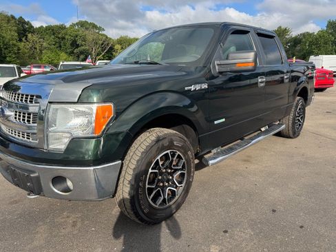 Used 2014 Ford F150 XLT w/ Equipment Group 302A Luxury AWD/4WD image 9