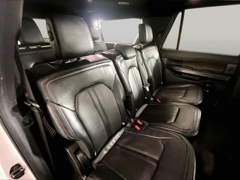 Used 2019 Ford Expedition Max Limited RWD image 19