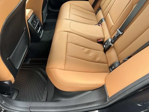 Used 2023 BMW 330i xDrive Sedan w/ Driving Assistance Package AWD/4WD image 25
