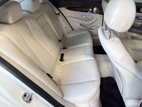 Certified 2019 Mercedes-Benz E 300 image 31
