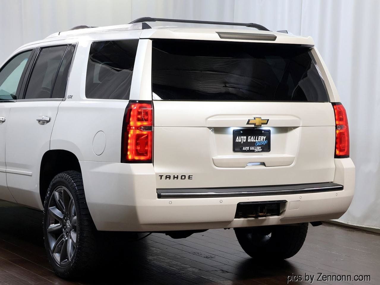 Used 2015 Chevrolet Tahoe LTZ AWD/4WD image 7