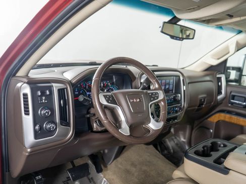 Used 2018 GMC Sierra 1500 SLT w/ Max Trailering Package AWD/4WD image 13