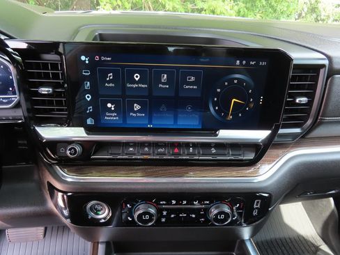 Certified 2023 Chevrolet Silverado 1500 RST AWD/4WD image 22