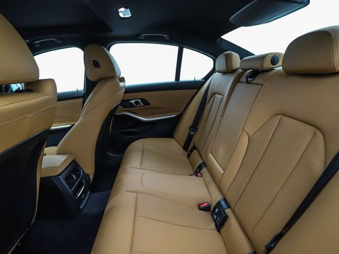 New 2026 BMW 330i xDrive Sedan w/ Convenience Package AWD/4WD image 22