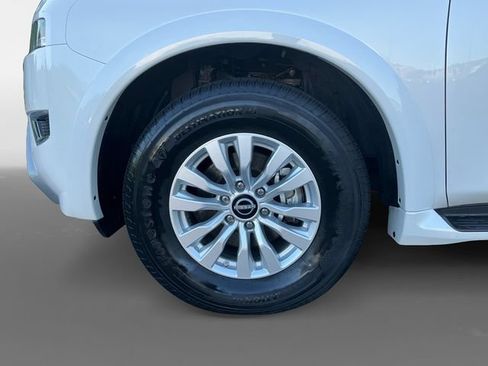 Used 2024 Nissan Armada SV AWD/4WD image 15