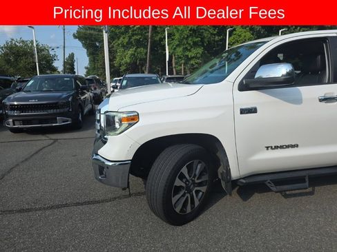 Used 2019 Toyota Tundra Limited w/ Limited Premium Package AWD/4WD image 9