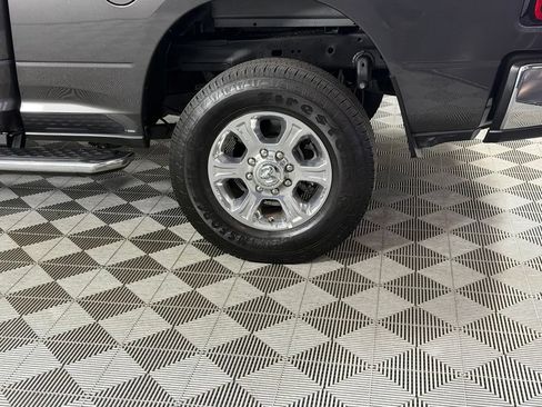 Used 2025 RAM 2500 Big Horn AWD/4WD image 13