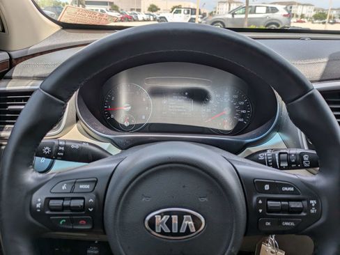 Used 2017 Kia Sorento FWD w/ LX Convenience Package image 33