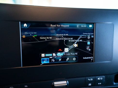 Used 2019 Mercedes-Benz Sprinter 170 image 30