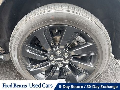 Used 2023 Lincoln Navigator L Reserve image 8