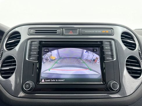 Used 2017 Volkswagen Tiguan Wolfsburg Edition FWD image 6