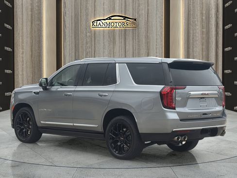 Used 2023 GMC Yukon Denali RWD image 5