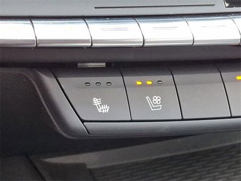 Certified 2022 Cadillac CT4 Premium Luxury image 25