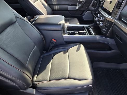 Used 2024 Ford F250 Lariat w/ Lariat Ultimate Package image 11