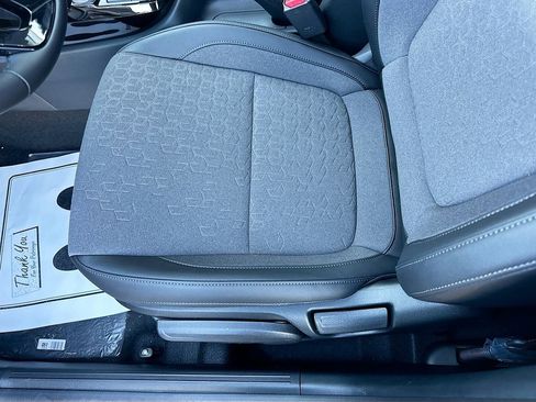 New 2026 Kia Seltos S FWD image 19