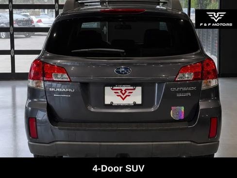 Used 2010 Subaru Outback 3.6R Premium AWD/4WD image 6