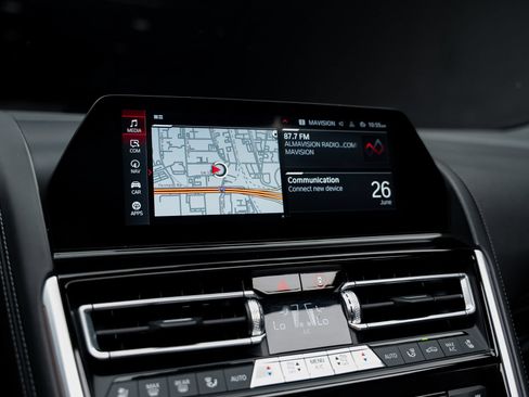 Used 2022 BMW M8 Competition w/ M Carbon Exterior Package AWD/4WD image 54