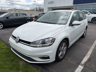 Used 2018 Volkswagen Golf SE