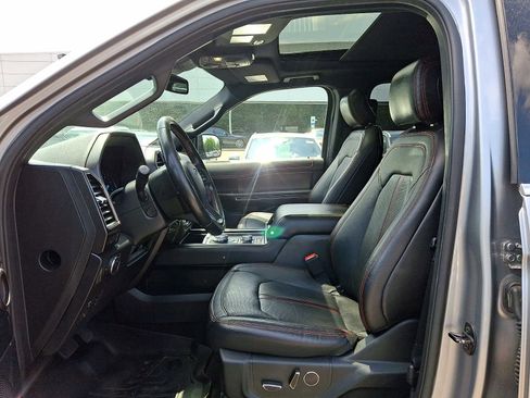 Used 2020 Ford Expedition Limited w/ Equipment Group 303A AWD/4WD image 15