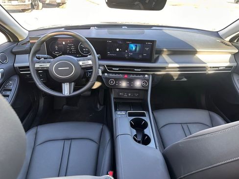 Certified 2025 Hyundai Sonata Limited image 18