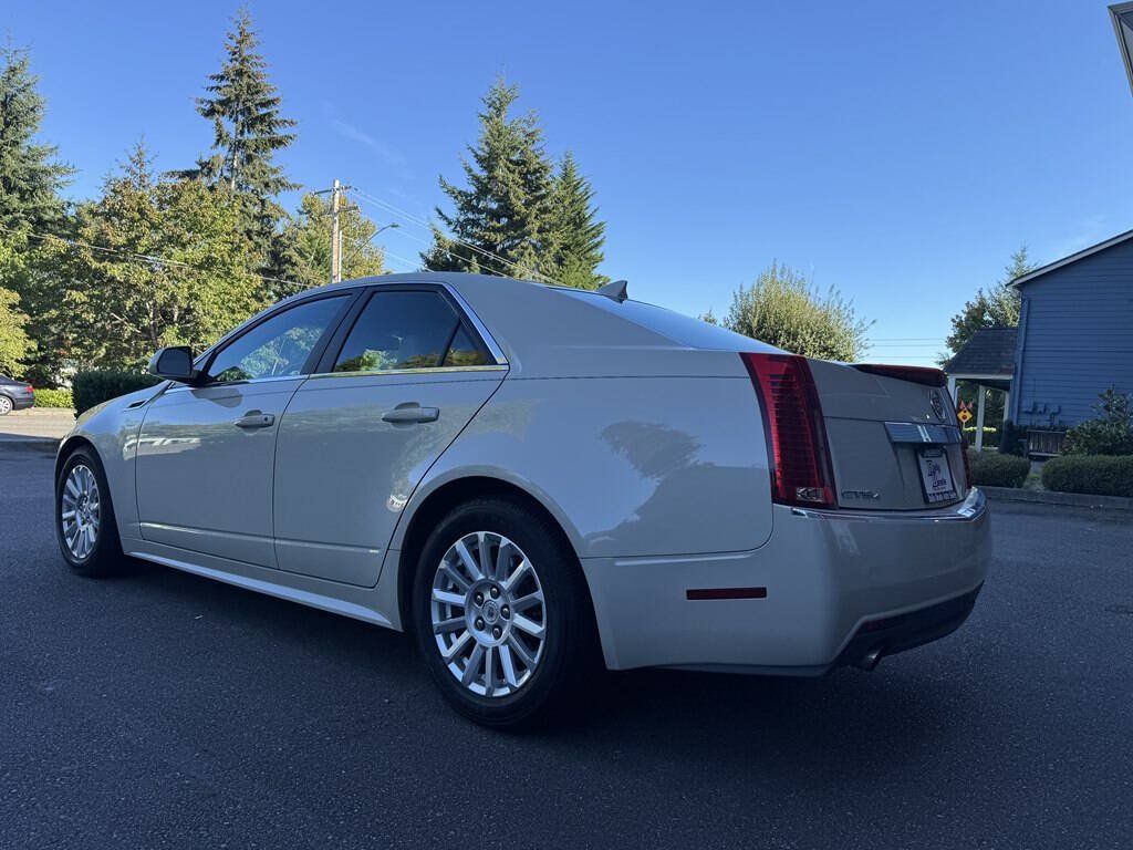 Used 2011 Cadillac CTS Luxury AWD/4WD image 6