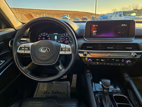 Used 2021 Kia Telluride SX w/ SX Prestige Package image 18
